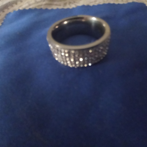Set Diamond Pinky Rings - Picture 2 of 6